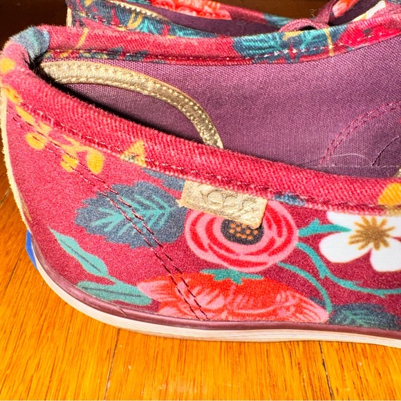 Keds X Rifle Paper Co Red Velvet Floral Garden Sneakers Excellent condition - Picture 3 of 7